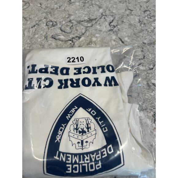 Vintage NYPD New York Police Department T-Shirt White Blue Size Large JL - Picture 9 of 9